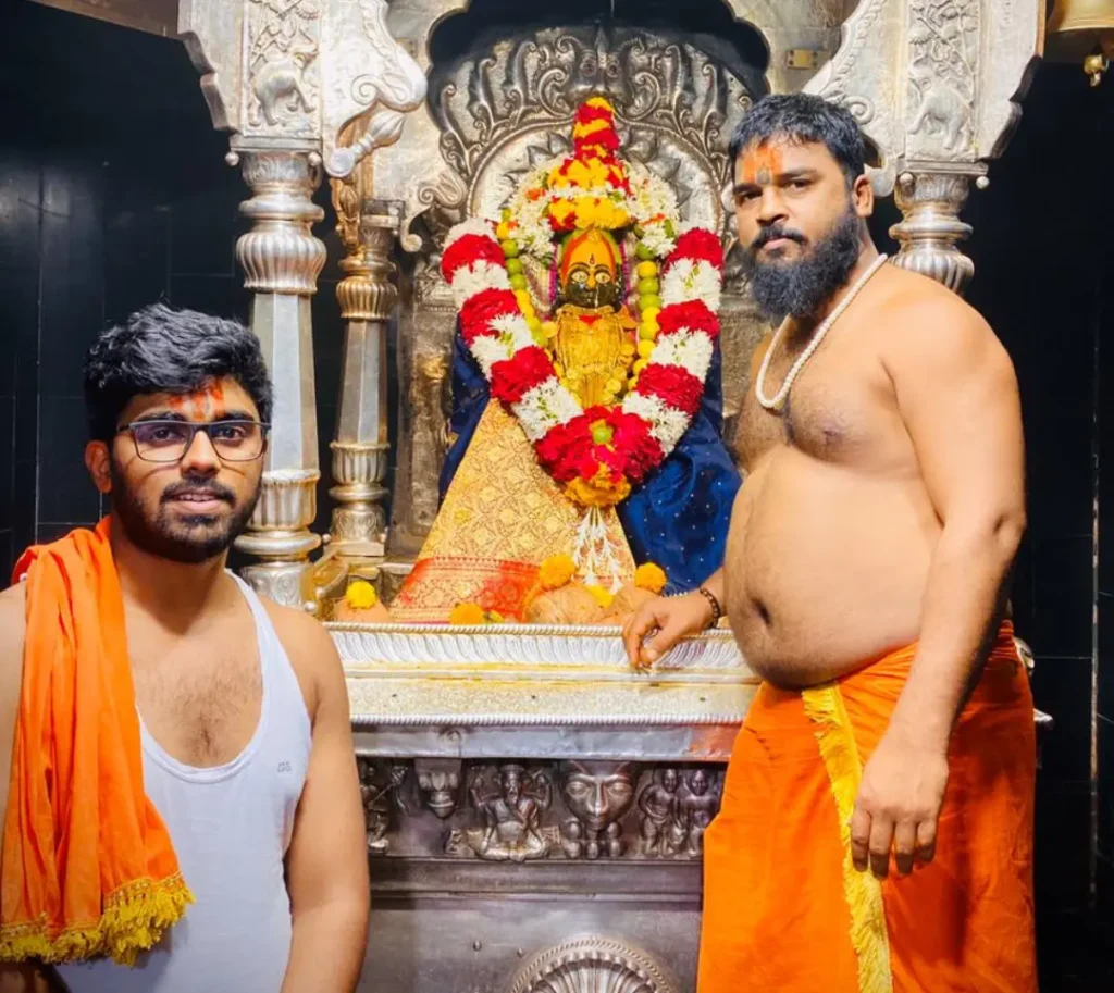 top tuljabhavani pujari in tuljapur trusted